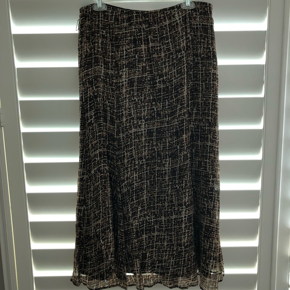 XOXO JM Collection Print Bias‎ Skirt Size 12 Sheer Lined